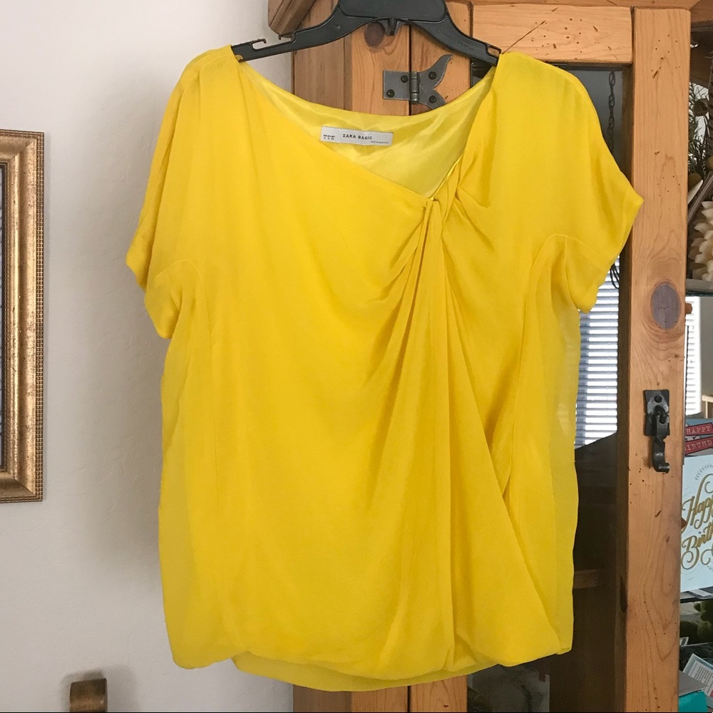 Mango yellow shirt M